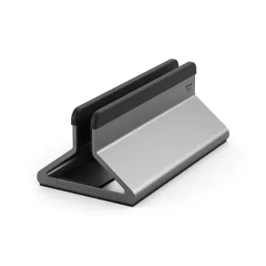 Verstellbarer ALOGIC Bolt Laptop-Ständer in Silber und Schwarz, mit angewinkelter Auflage für ergonomische Nutzung am Schreibtisch