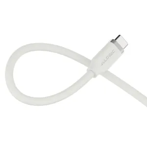 ALOGIC vit USB-C-till-USB-C-silikonkabel, formad i en ögla på vit bakgrund med synlig kontakt