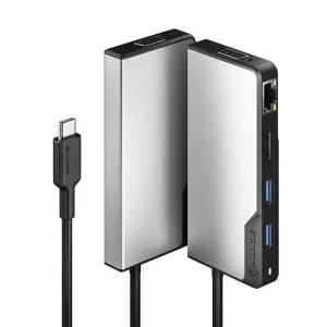 ALOGIC USB-C Fusion MAX Hub mit USB-A- und Ethernet-Anschlüssen, aufrecht stehend mit USB-C-Kabel
