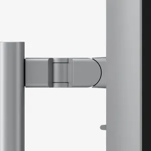 ALOGIC Clarity 27-tommers skærm set bagfra med sølvfarvet leddelt stativarm på en hvid studiebaggrund