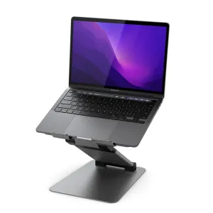 ALOGIC Elite Plus verstellbarer Laptopständer mit silbernem MacBook Pro, angewinkelt für ergonomische Unterstützung am Schreibtisch