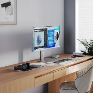 ALOGIC Edge 5K 40-tuumainen ultralaajakuvanäyttö kotitoimiston työpöydällä, ohut kehys ja hopeinen jalusta